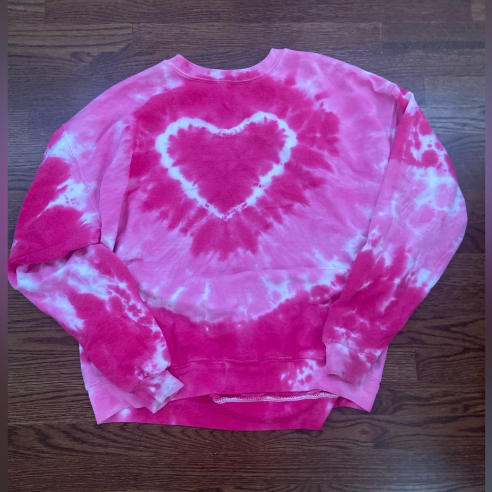 Urban pink tie dye heart sweatshirt
